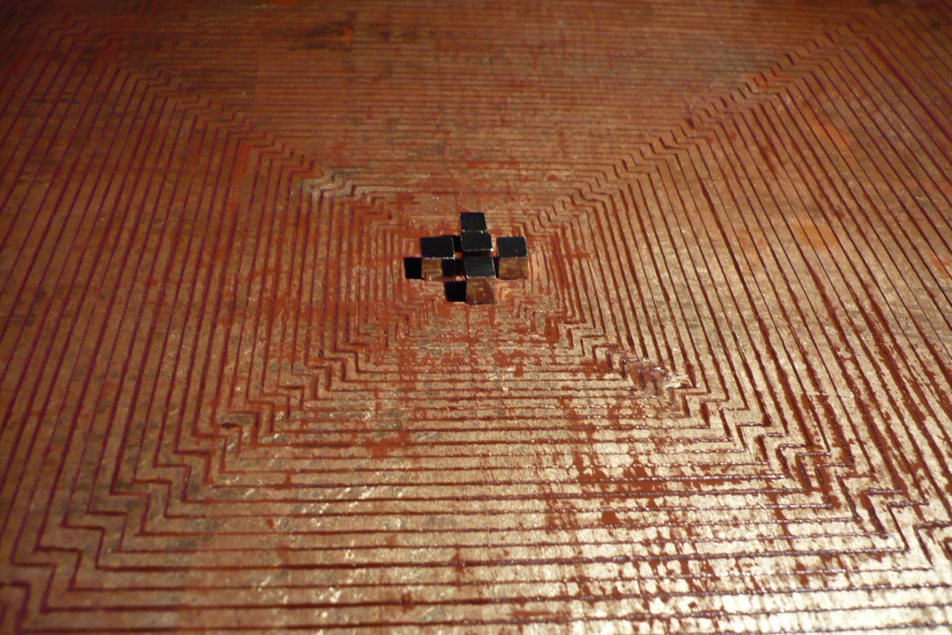 Kreuzgang(Gold+Schellack+Pyrith)-